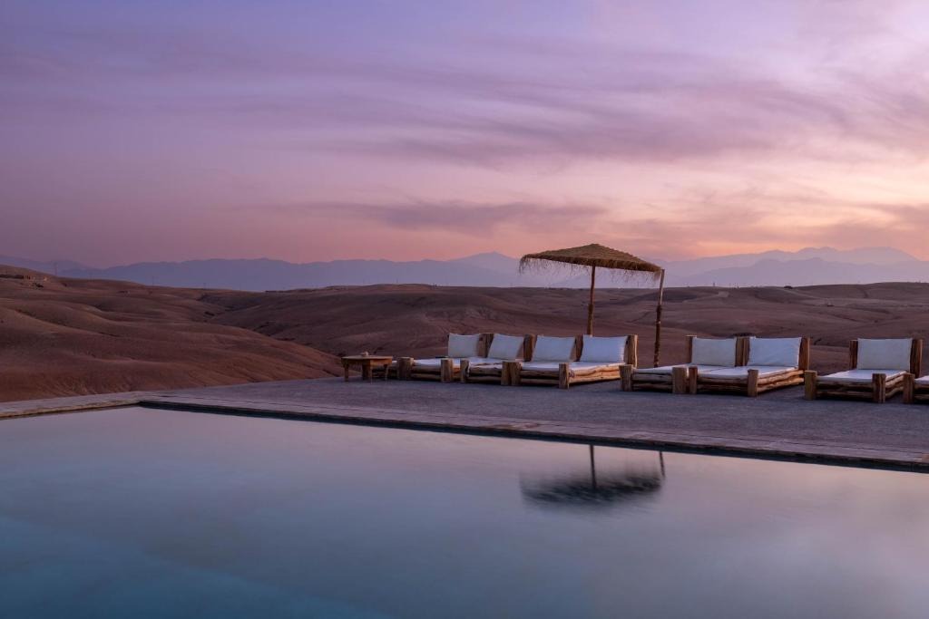 Terrasse privée avec vue sur le désert d'Agafay